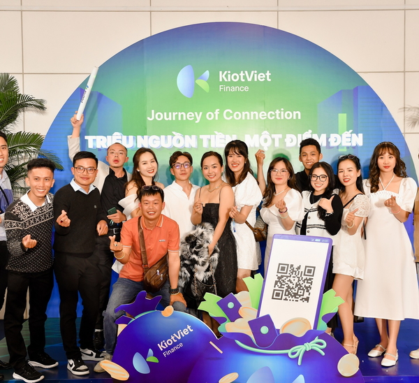 OPEN TO SUCCESS – MỞ CỬA THÀNH CÔNG