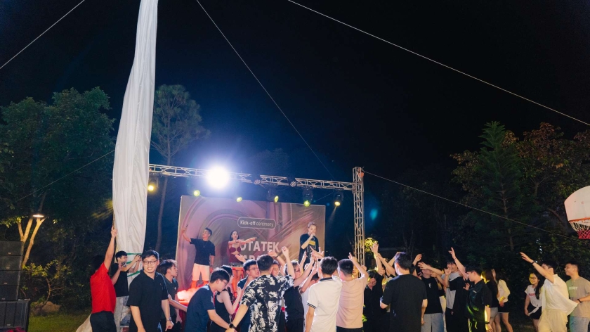 SOTATEK APAC - Tour du lịch kết hợp Teambuilding & Gala Dinner tại Paradise Sóc Sơn Resort